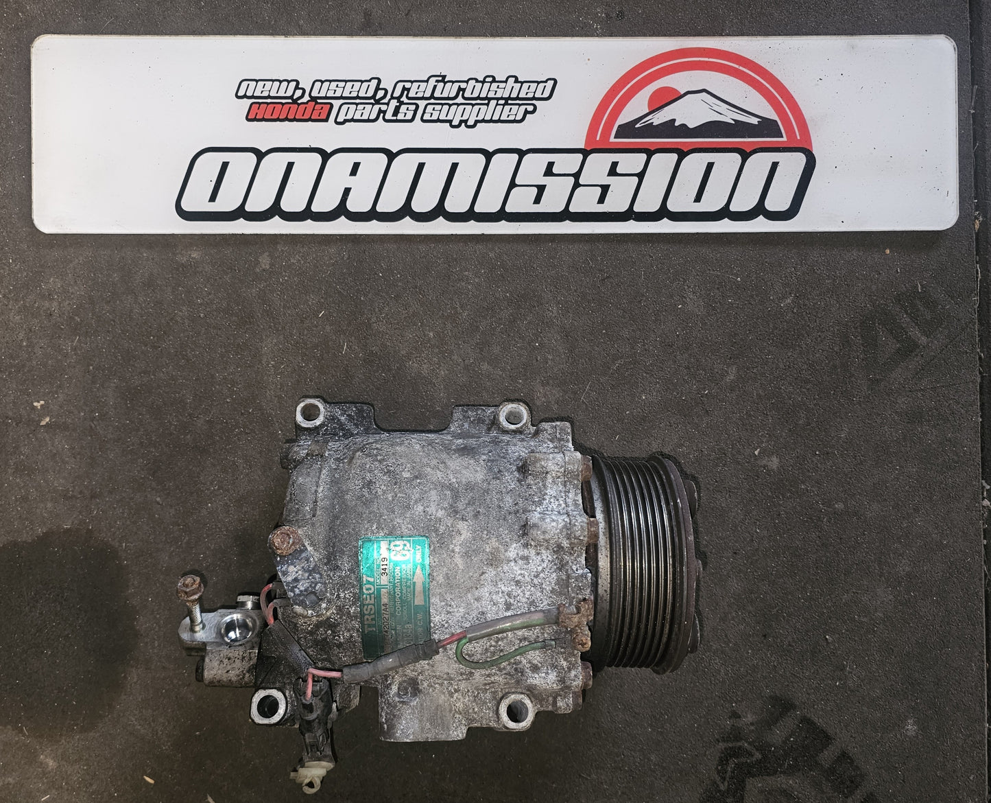 Honda Civic FN2 air conditioning compressor pump