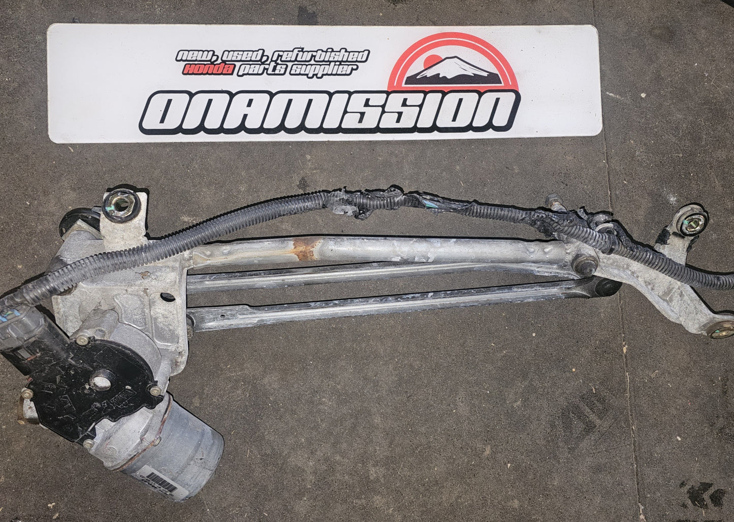 Honda Civic EP3 front window wiper motor and linkage mechanism