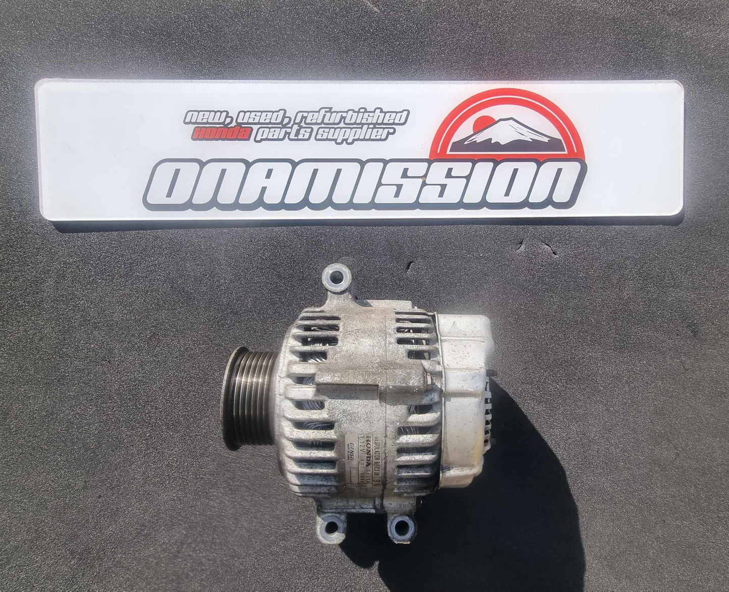 Honda K20a2 EP3 alternator