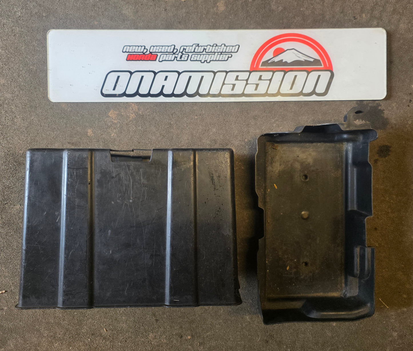 Honda Civic FN2 battery tray and cover surround