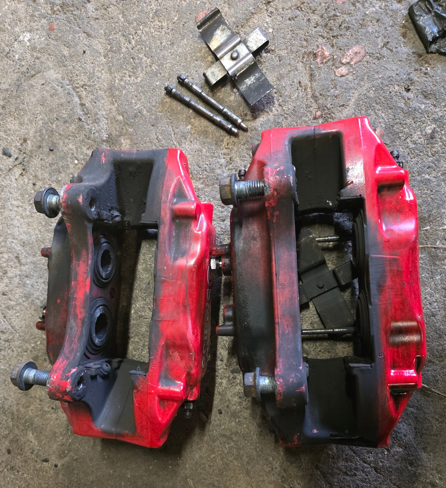 Honda Integra DC5 brembo front brake caliper pair need rebuild