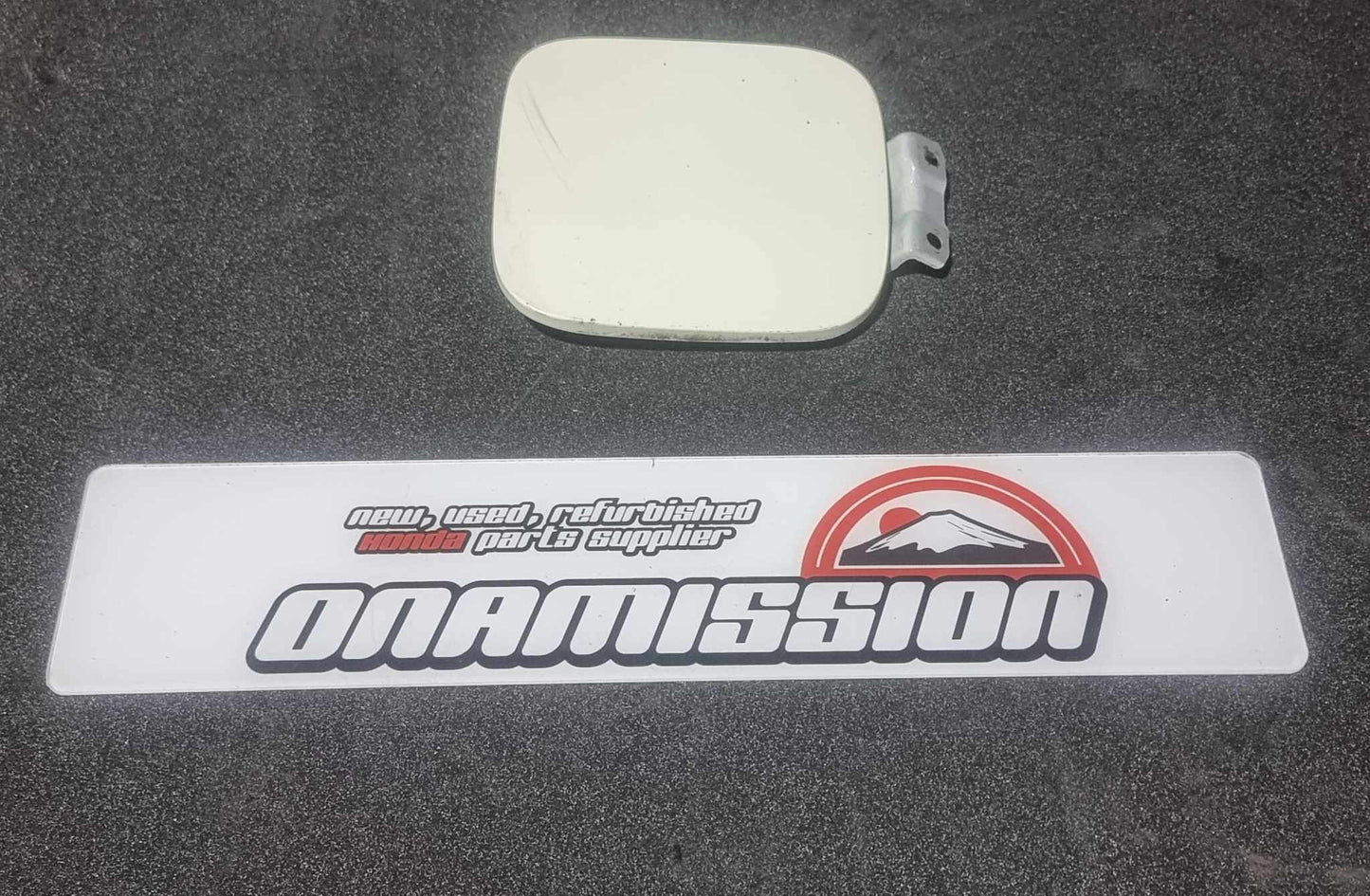 Honda Integra DC5 petrol fuel flap cover