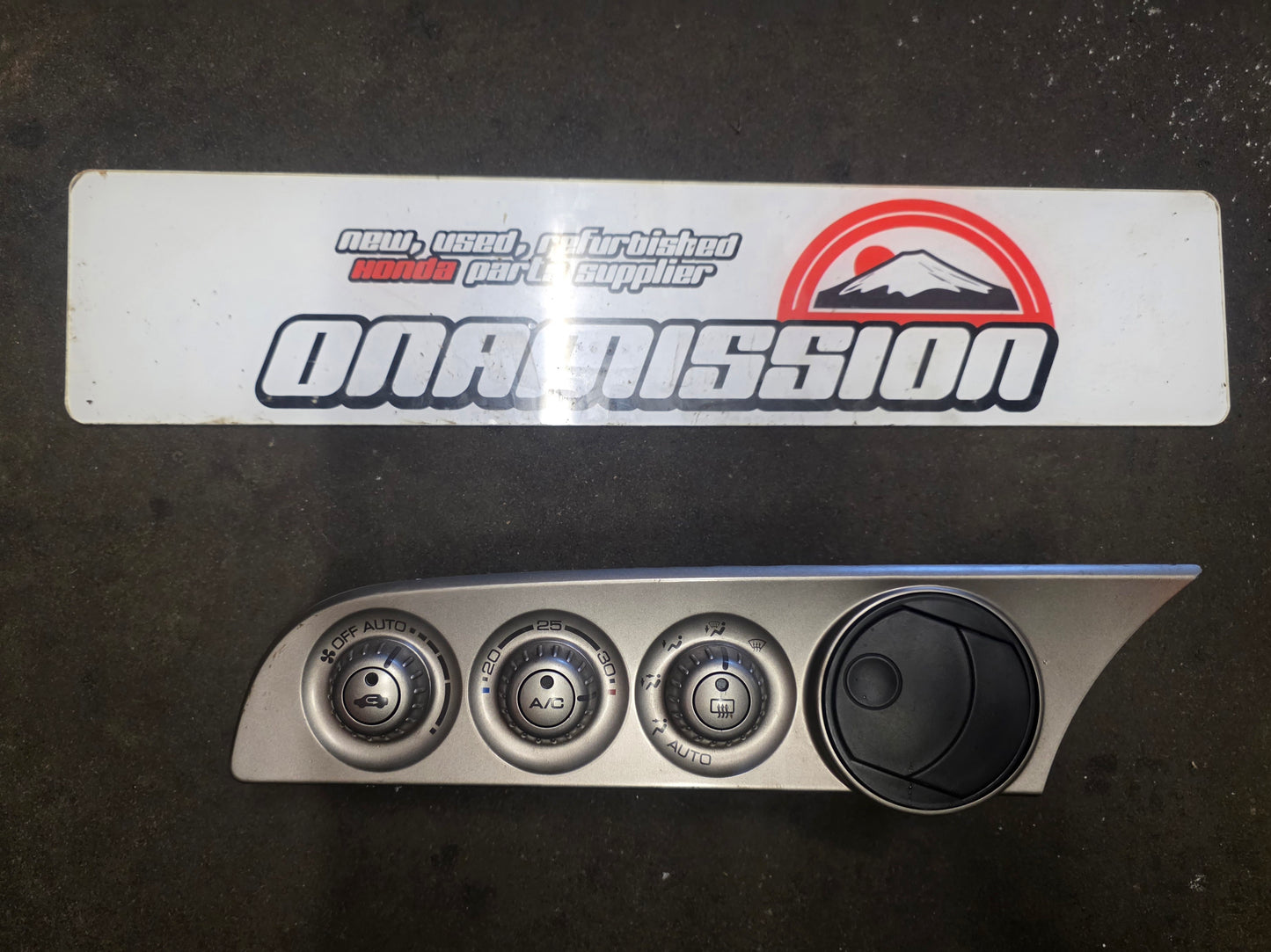 Honda Integra DC5 heater control unit