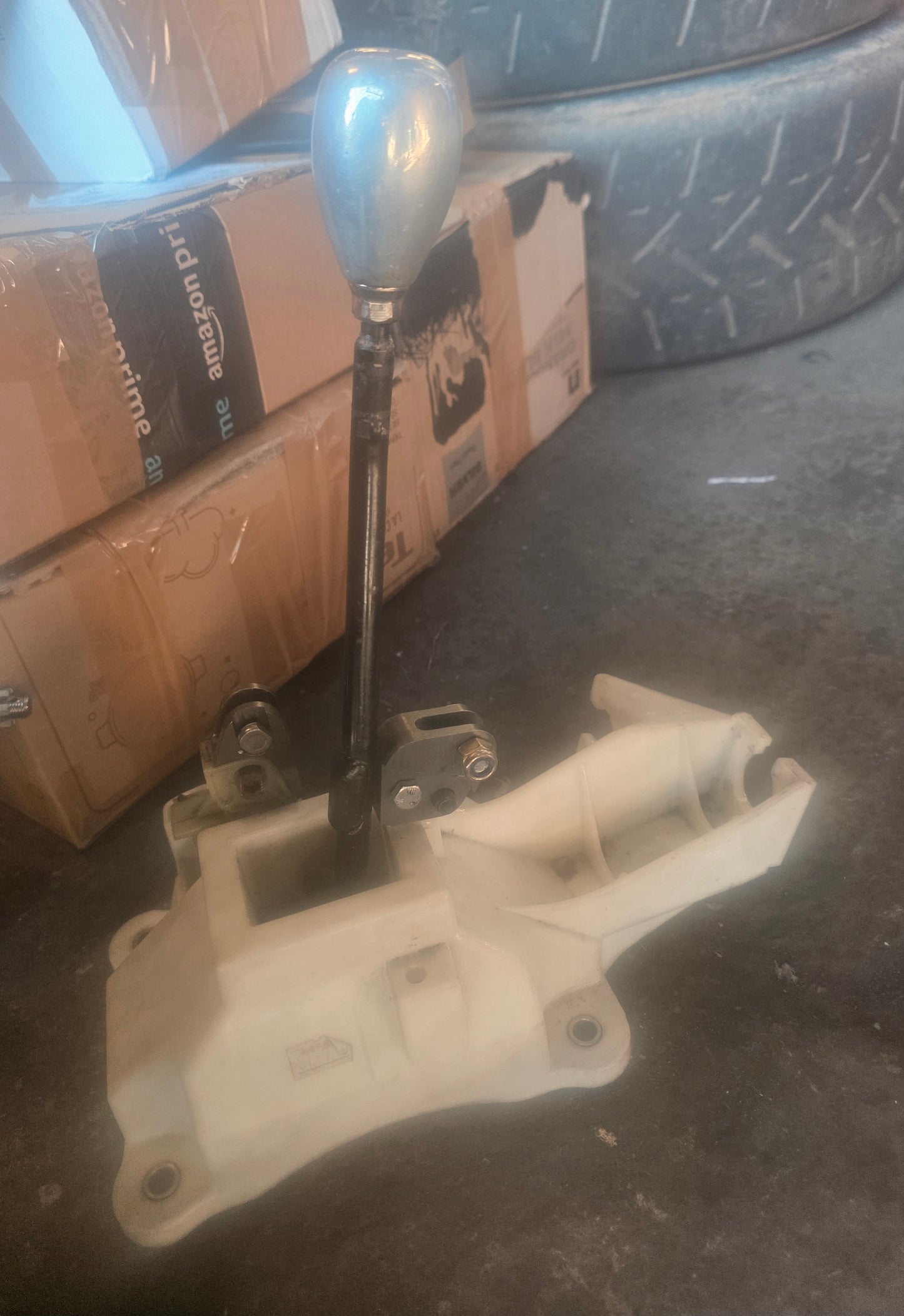 Honda Integra DC5 shifter with Tegiwa Short shift kit fitted