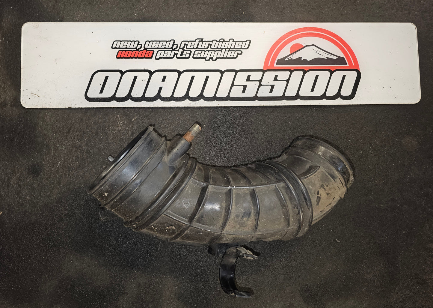 Honda OEM EP3 / DC5 air intake hose