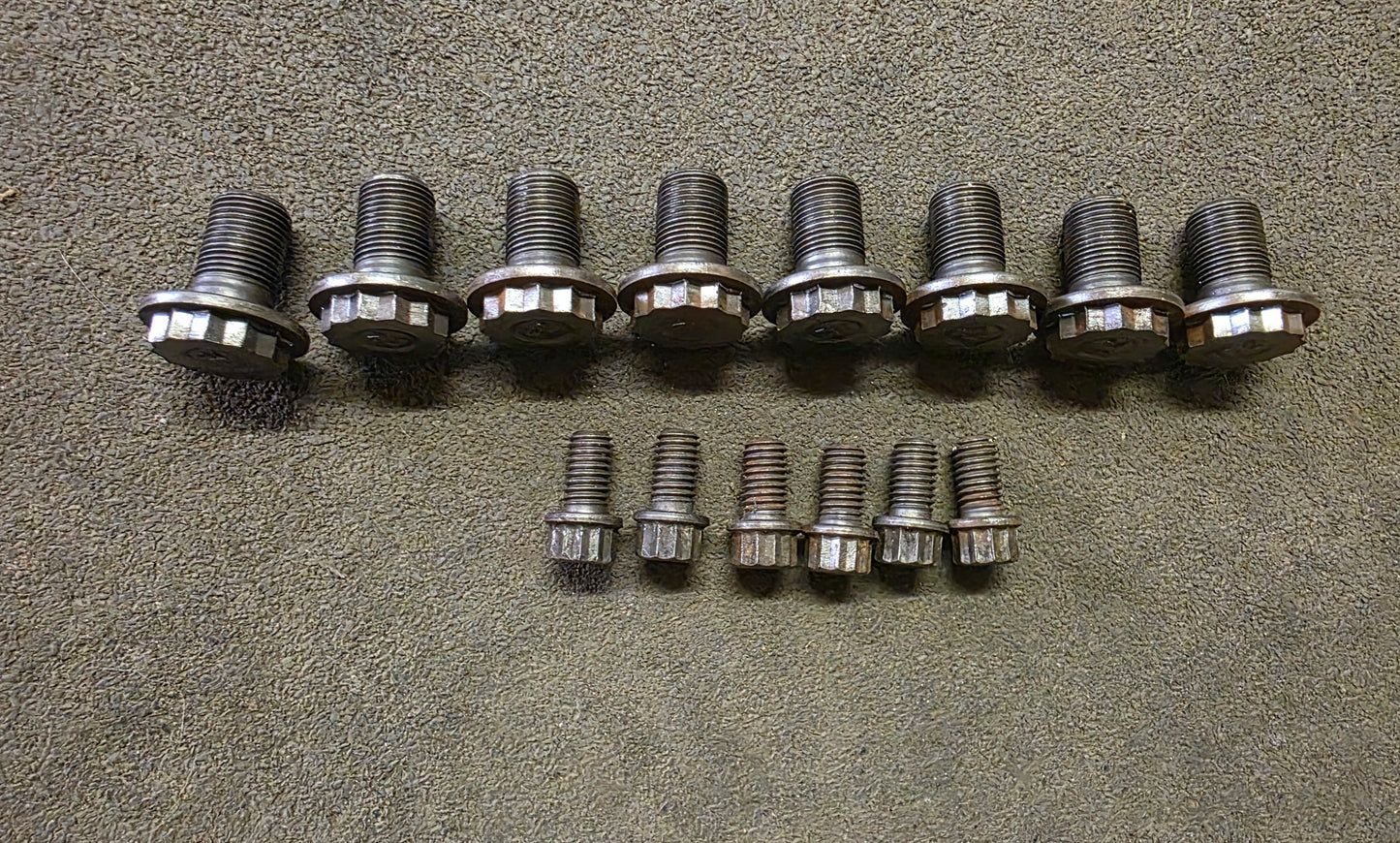 Honda K20 EP3 FN2 DC5 flywheel and clutch bolts