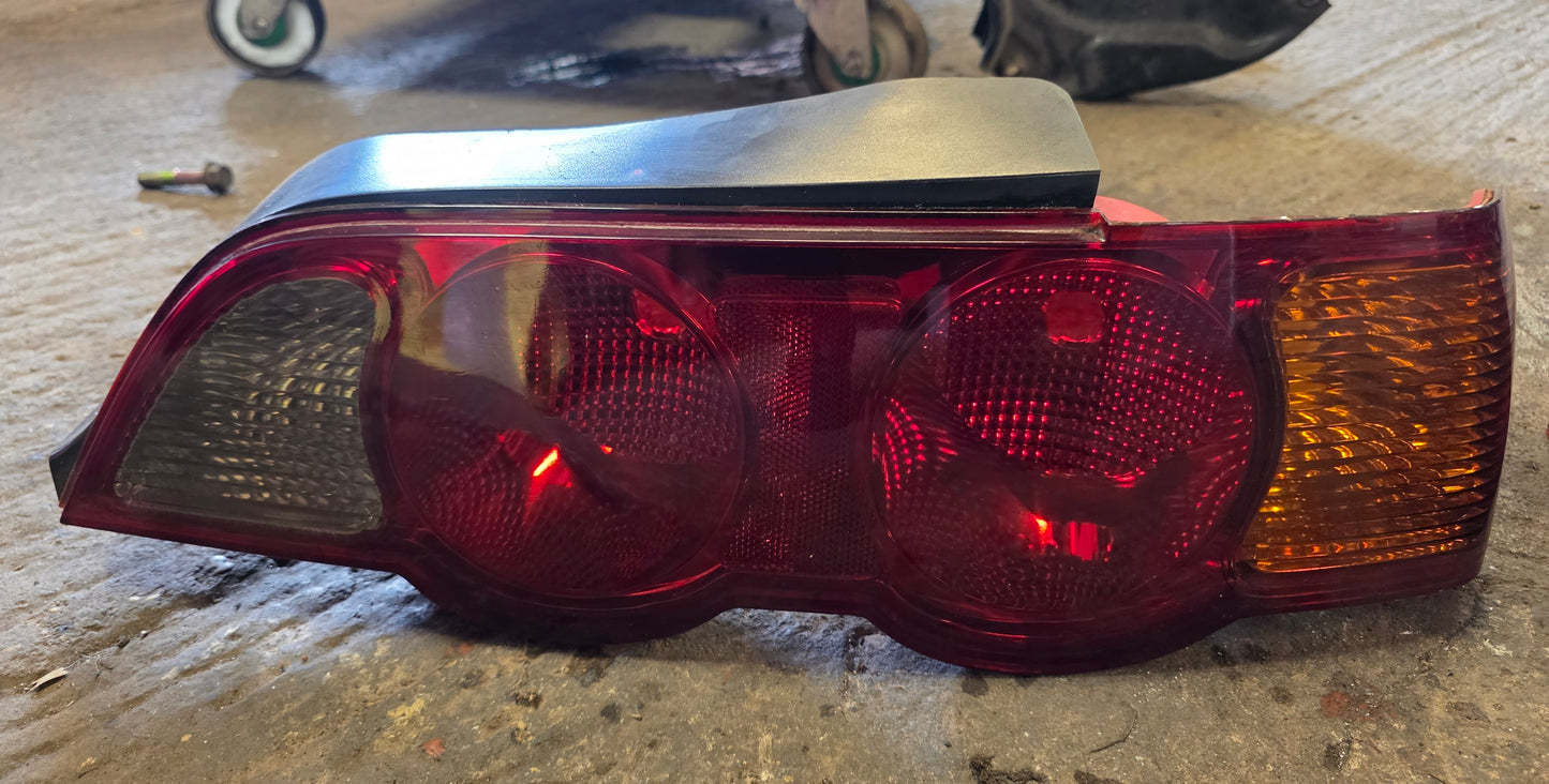 Honda Integra DC5 pre facelift tinted rear light pair driver passenger tail light