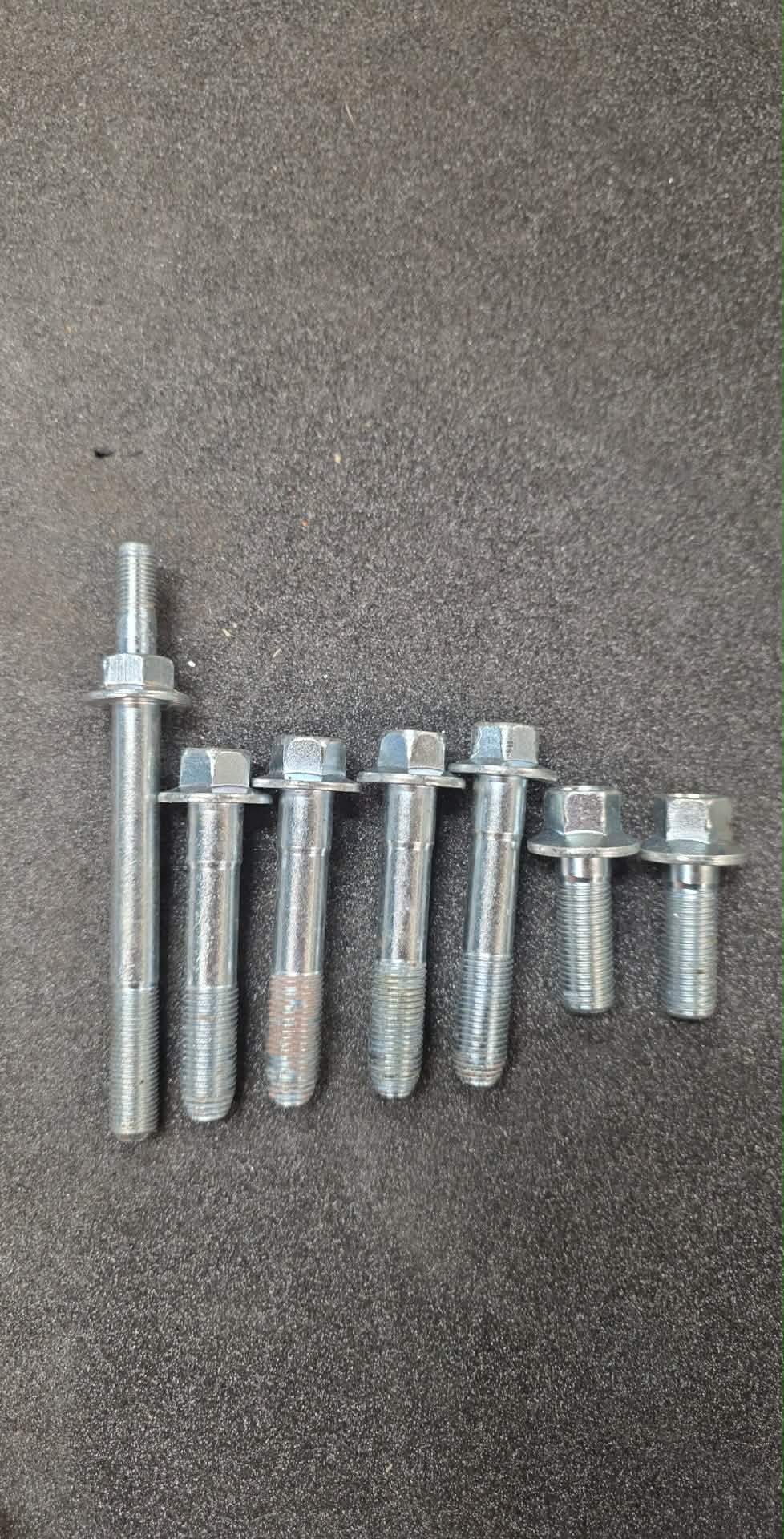 Honda Civic FN2 subframe zinc plated bolts