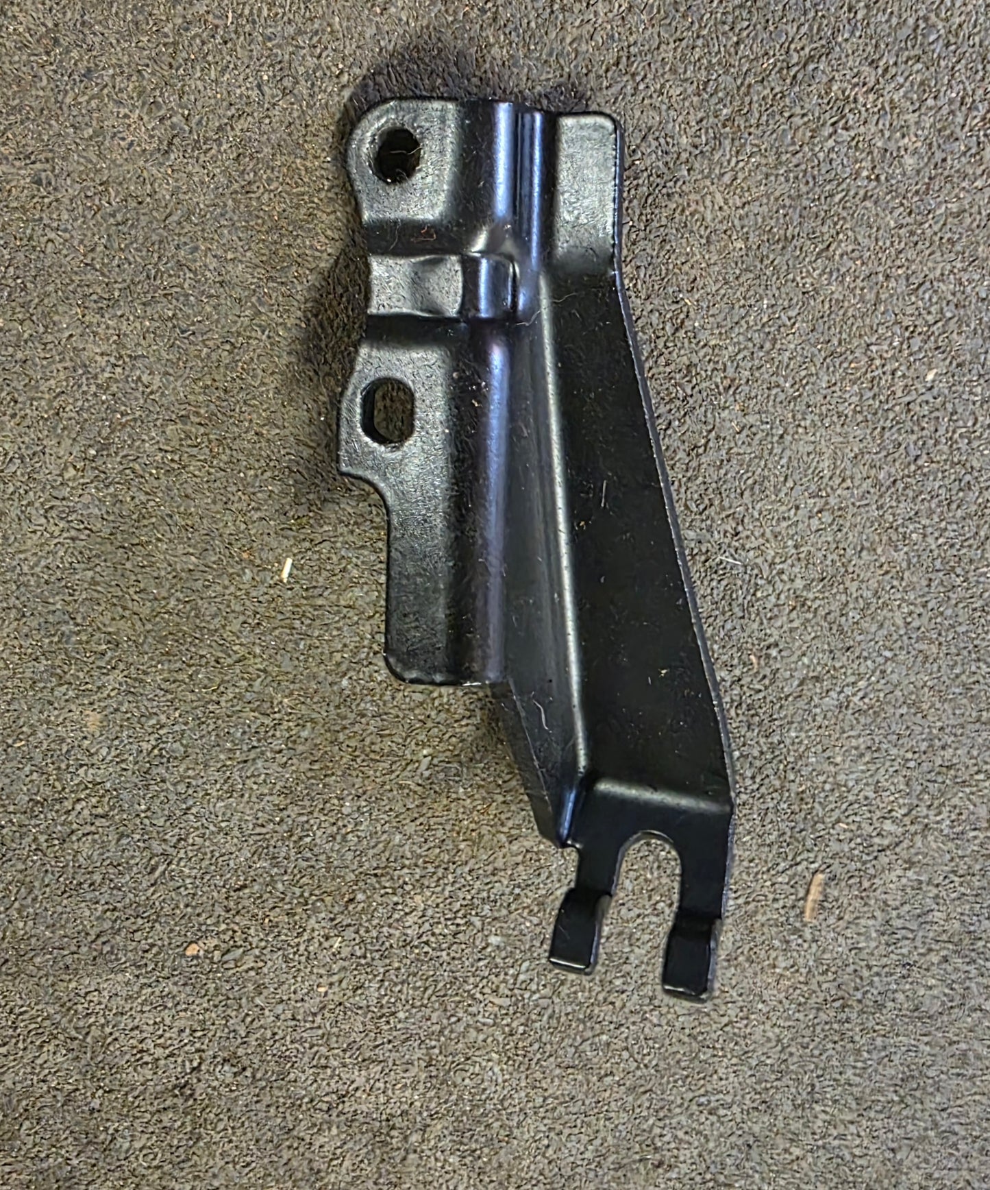 Honda Integra DC5 throttle cable bracket