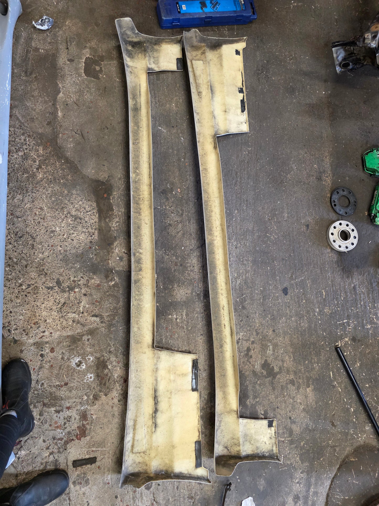 Honda Integra DC2 side skirts top fuel ?