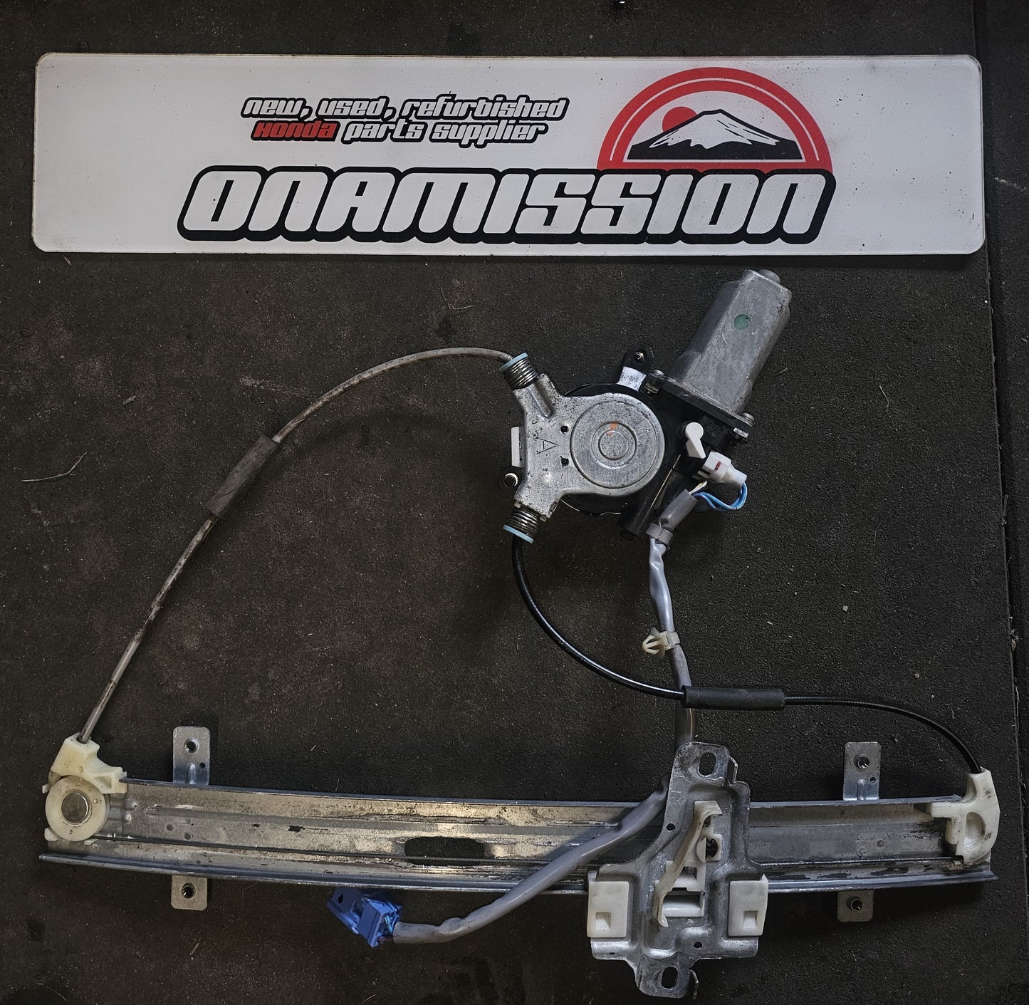 EP)3 facelift driver side o/s window regulator