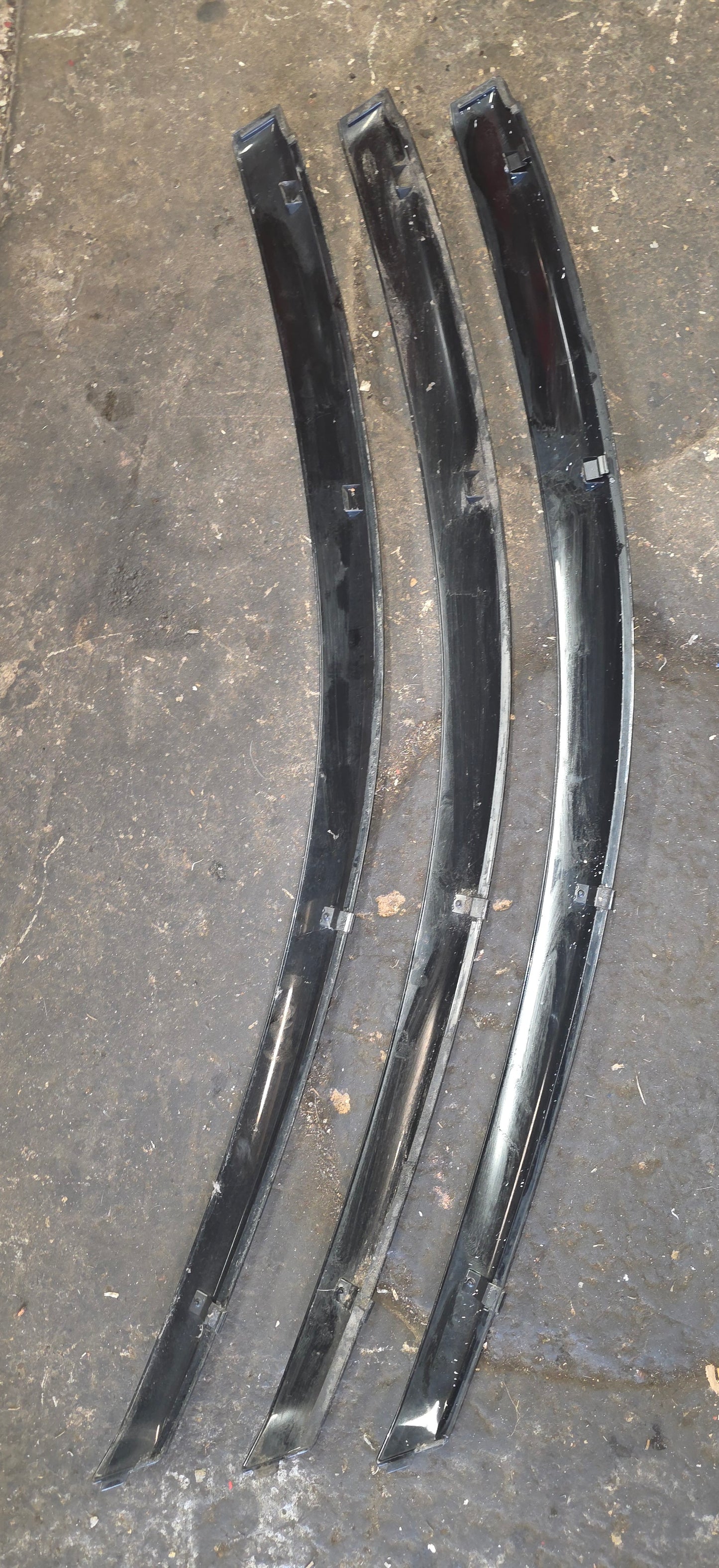 Honda Integra Dc5 driver side wind deflector only no fixings or fittings x 1 only