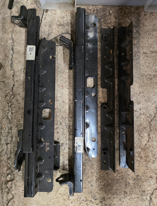 Honda Integra DC5 seat rails