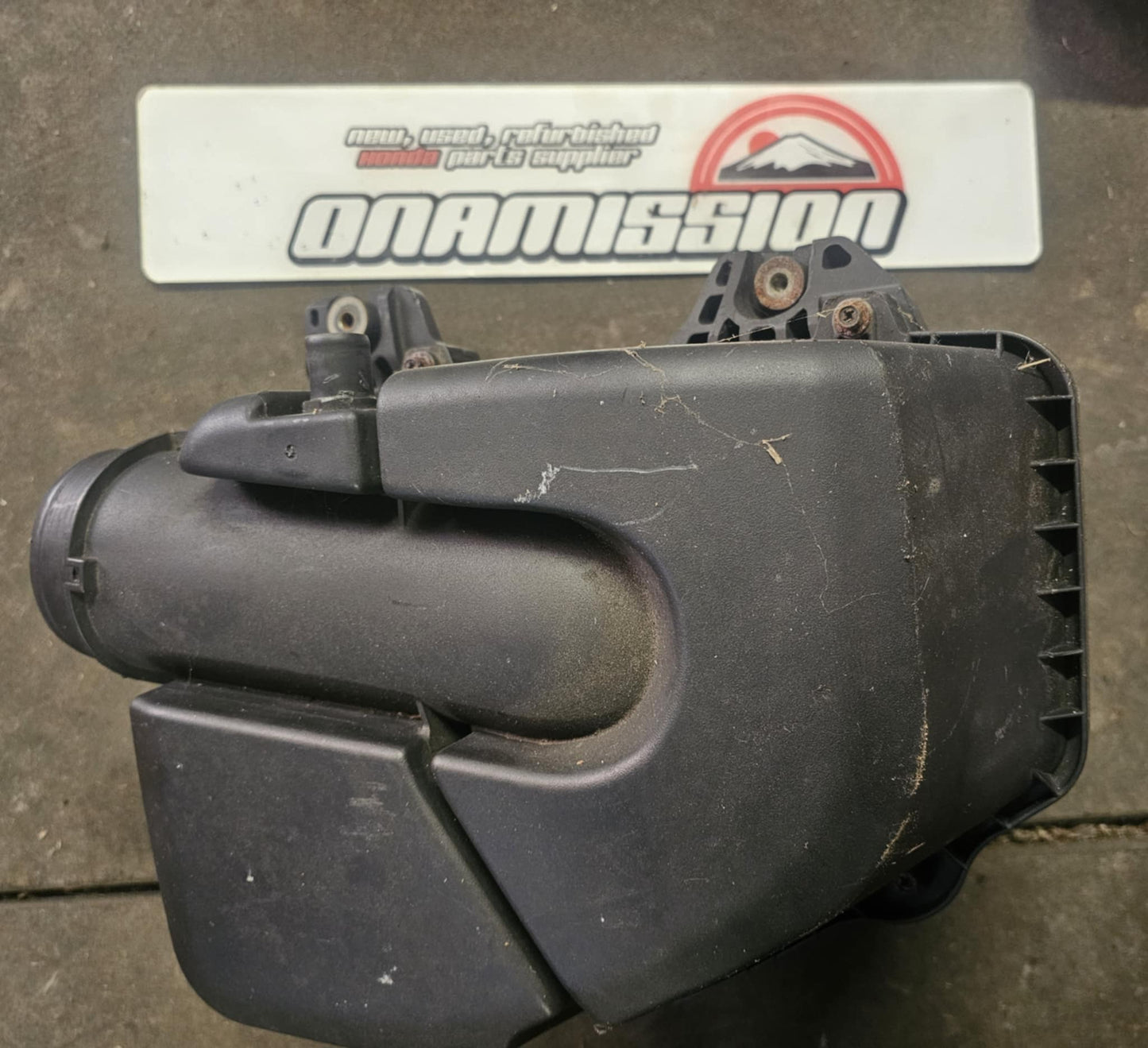 Honda EP3 / DC5 OEM airbox