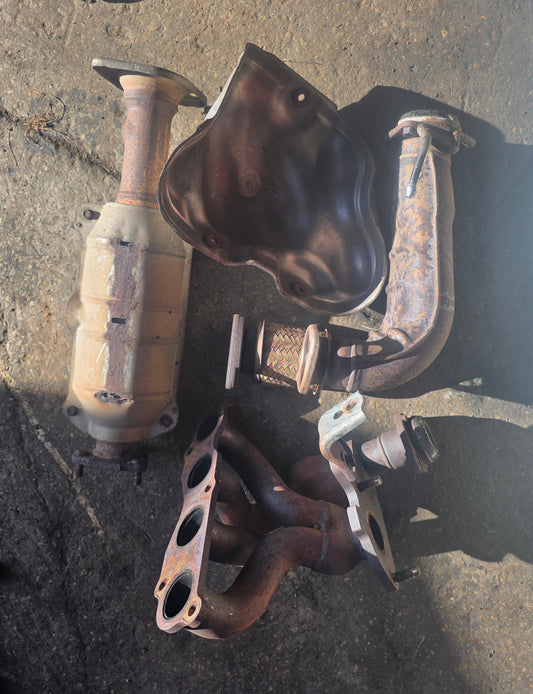 Honda Accord Euro R CL7 oem cat and manifold
