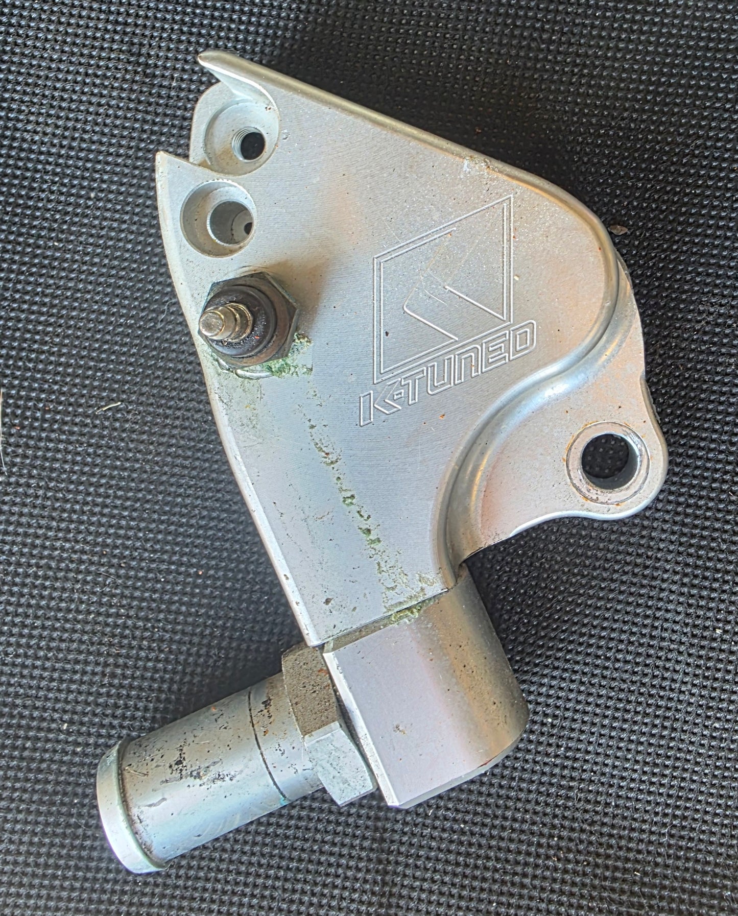 K-tuned intake manifold coolant adaptor (K20Z/K24 engines) Honda