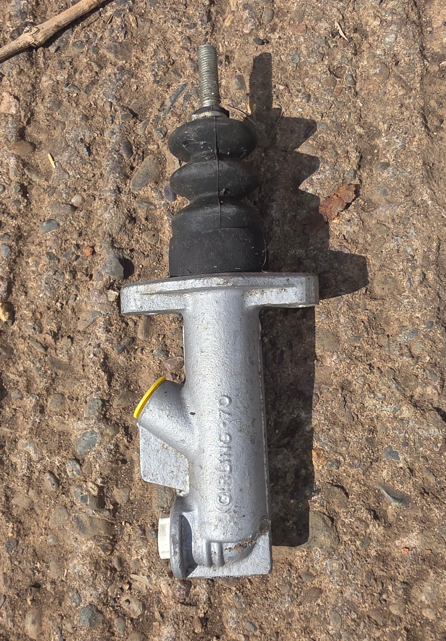 Honda Civic EG Girling 0.7 brake master cylinder