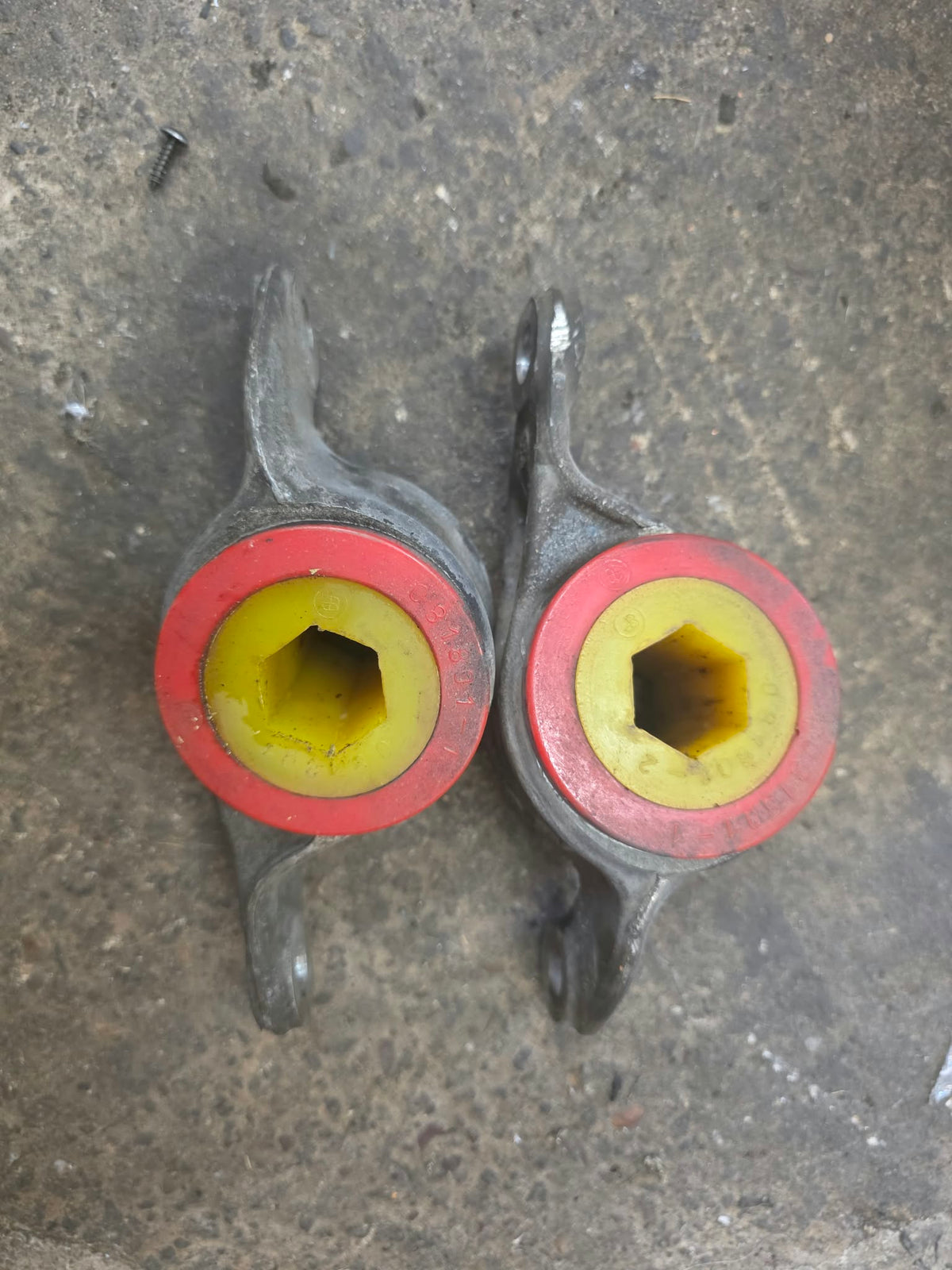 Honda Civic FN2 front wishbone polybushes