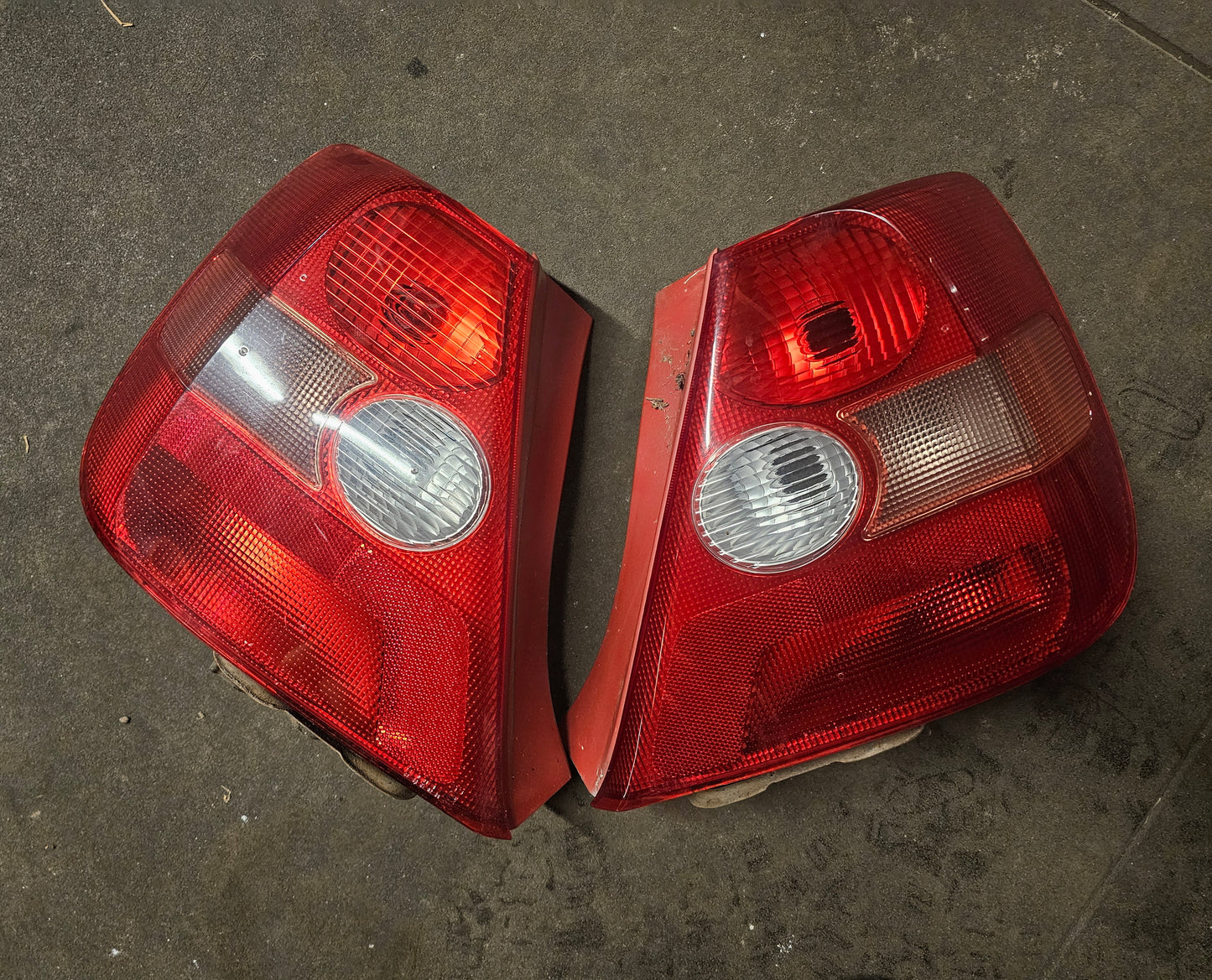 Honda civic Ep3 pre facelift rear light pair